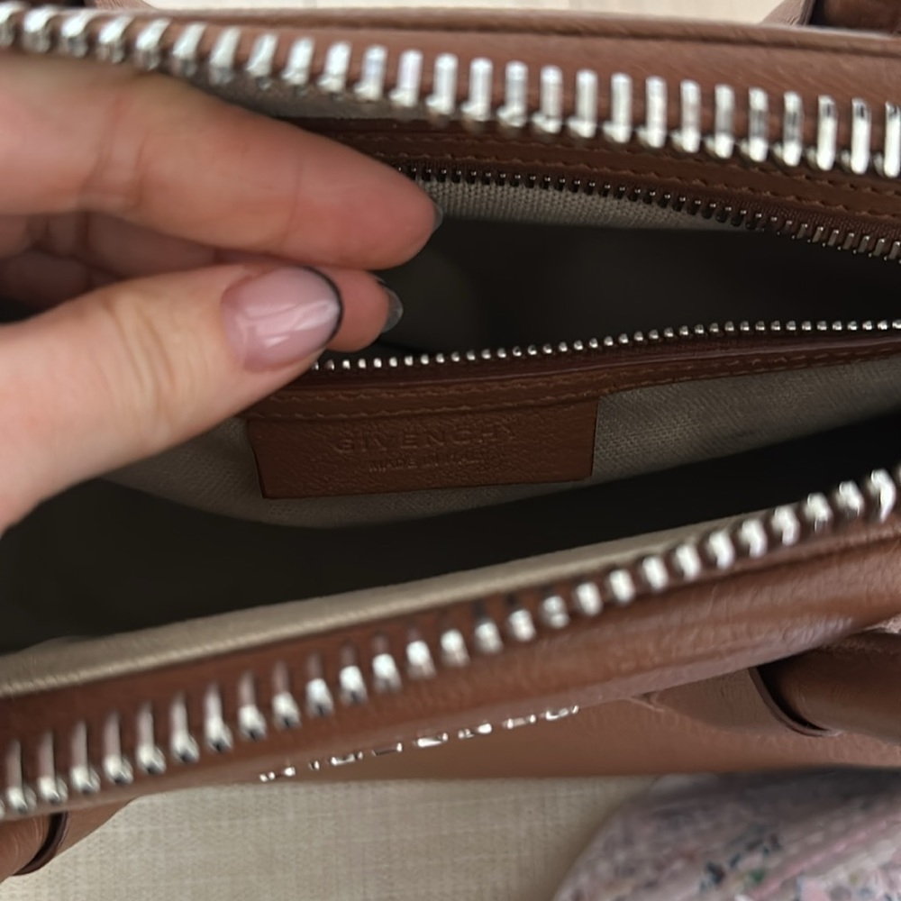 Givenchy Antigona Cognac Leather Satchel MEDIUM - Picture 6 of 9